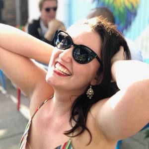 Meet your Posher, Lauren